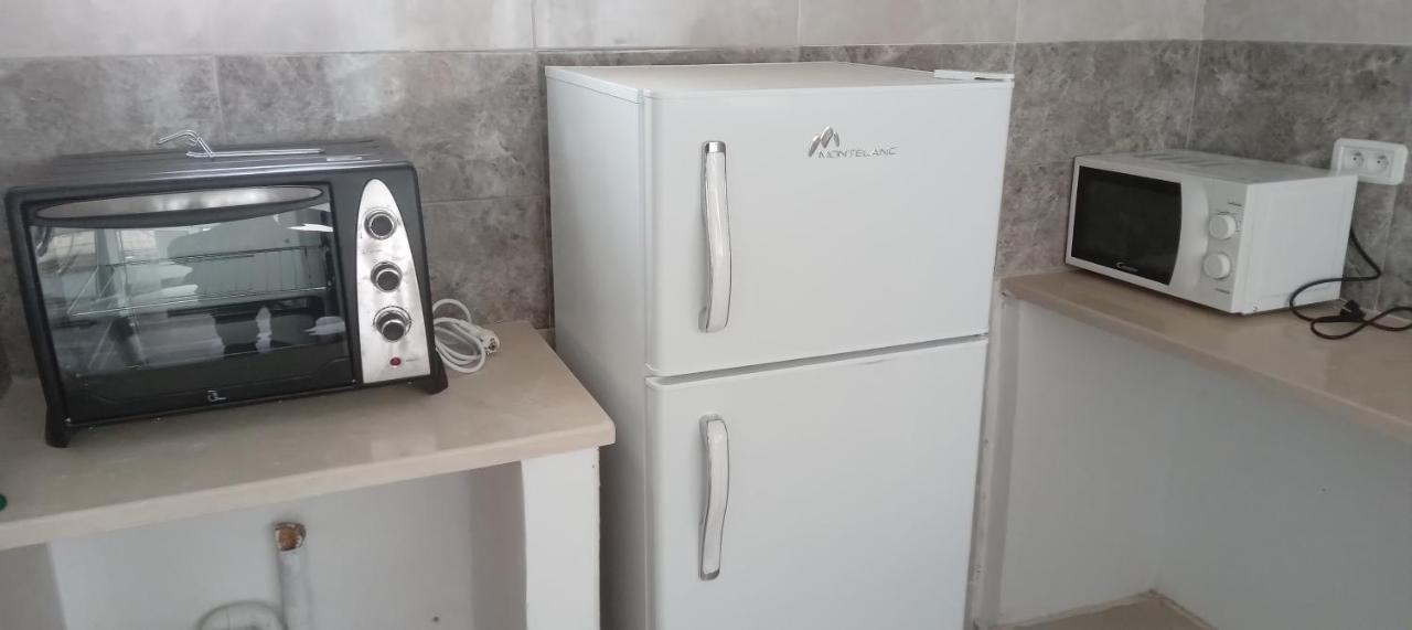 Studio, Cite La Gazelle ,Pas Jafar, Quartier Calme 10 Min De L'Aeroport Pres Du Technopark Dış mekan fotoğraf