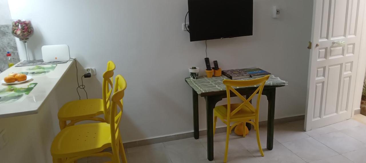 Studio, Cite La Gazelle ,Pas Jafar, Quartier Calme 10 Min De L'Aeroport Pres Du Technopark Dış mekan fotoğraf