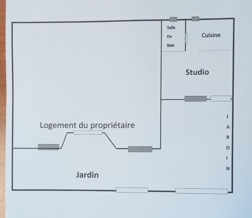 Studio, Cite La Gazelle ,Pas Jafar, Quartier Calme 10 Min De L'Aeroport Pres Du Technopark Dış mekan fotoğraf